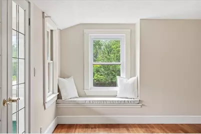315 Maquan St, Hanson, MA 02341 - Photo 8