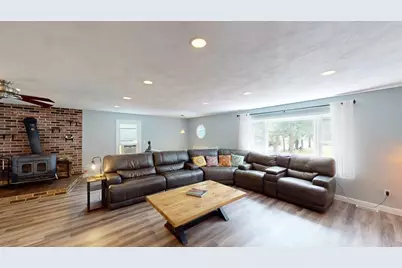 52 Prospect Avenue, Attleboro, MA 02703 - Photo 4