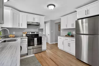 3 Nealley St, Billerica, MA 01821 - Photo 8
