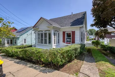 18 Grayson St, Boston, MA 02124 - Photo 2