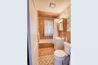 18 Grayson St, Boston, MA 02124 - Photo 18