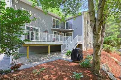 8 Voyagers Lane #8, Ashland, MA 01721 - Photo 4