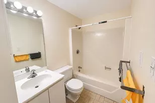 84 Gainsborough St, Boston, MA 02115 - Photo 6