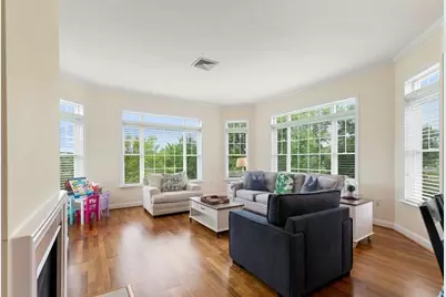 295 Salem St #98, Woburn, MA 01801 - Photo 2