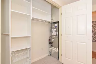 14 Bourbon St, Peabody, MA 01960 - Photo 24