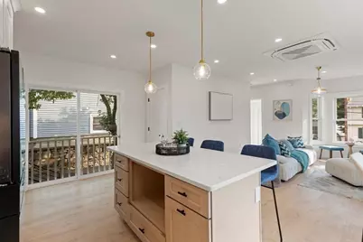 26 Central Avenue, Malden, MA 02148 - Photo 8