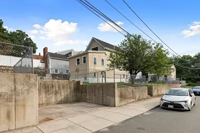 26 Central Avenue, Malden, MA 02148 - Photo 26