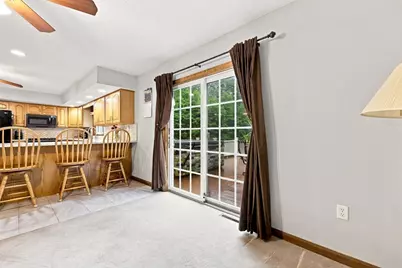 46 Jessica Pl, Agawam, MA 01030 - Photo 10