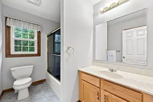 46 Jessica Pl, Agawam, MA 01030 - Photo 28