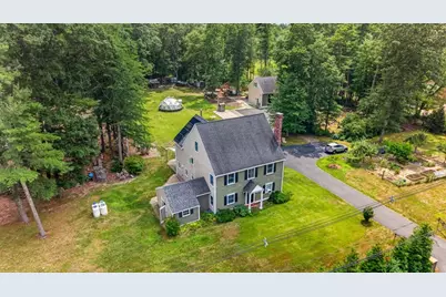 112 Spruce St, Middleborough, MA 02346 - Photo 1