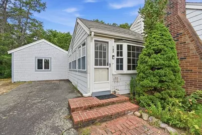 127 Indian Trl, Dennis, MA 02639 - Photo 8