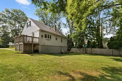 308 Pleasant St, Stoughton, MA 02072 - Photo 24