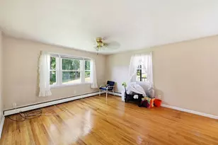 80 Gatewood Rd, Springfield, MA 01119 - Photo 10