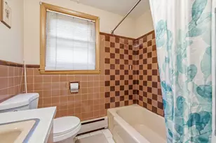 5 Hull Dr, Saugus, MA 01906 - Photo 20