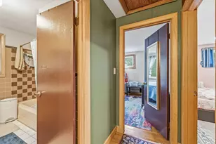 5 Hull Dr, Saugus, MA 01906 - Photo 18