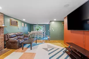 5 Hull Dr, Saugus, MA 01906 - Photo 4