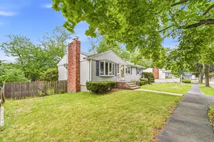 5 Hull Dr, Saugus, MA 01906 - Photo 32