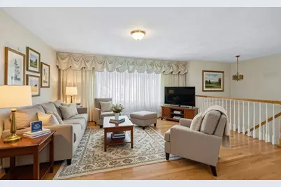 5 Jeremiah Cir, Medford, MA 02155 - Photo 4