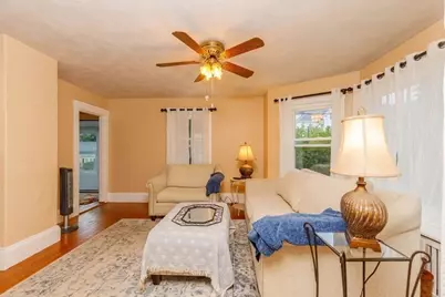 27 Elm Street, Leominster, MA 01453 - Photo 10
