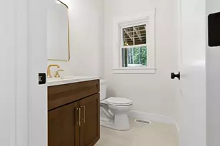 11 Betsy Ln, Rowley, MA 01969 - Photo 12