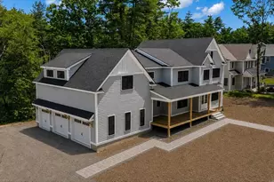 11 Betsy Ln, Rowley, MA 01969 - Photo 2