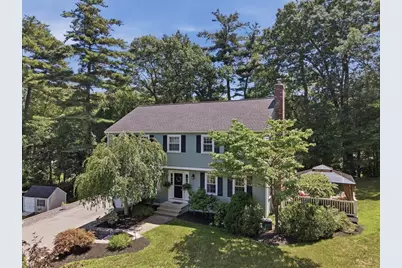 4 Martin Circle, Hudson, MA 01749 - Photo 1