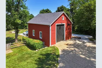 361 Winter St, Holliston, MA 01746 - Photo 32