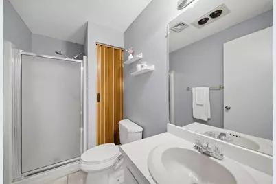 307 Amherst St #2, Nashua, NH 03063 - Photo 22