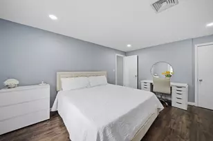 307 Amherst St, Nashua, NH 03063 - Photo 12