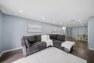 307 Amherst St, Nashua, NH 03063 - Photo 10