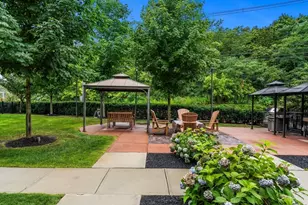 201 Elliott, Beverly, MA 01915 - Photo 32