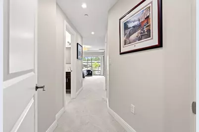 201 Elliott #200, Beverly, MA 01915 - Photo 18