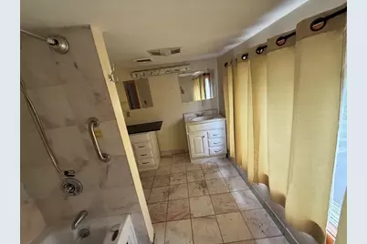 33 Avalon St, Revere, MA 02151 - Photo 14