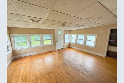 33 Avalon St, Revere, MA 02151 - Photo 8