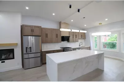 89 Trenton St #3, Boston, MA 02128 - Photo 12