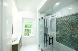 89 Trenton St, Boston, MA 02128 - Photo 24