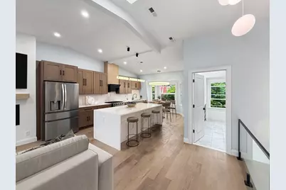 89 Trenton St #3, Boston, MA 02128 - Photo 2