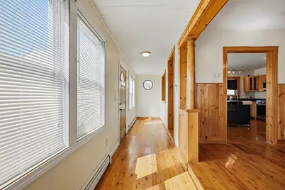 55 Chilmark St, Worcester, MA 01604 - Photo 10