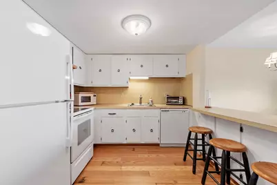 585 Revere Beach Parkway #312, Revere, MA 02151 - Photo 4