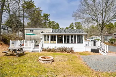 185 Cotuit Rd #1 Juniper, Sandwich, MA 02563 - Photo 4