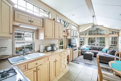 185 Cotuit Rd #1 Juniper, Sandwich, MA 02563 - Photo 6