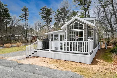 185 Cotuit Rd #1 Juniper, Sandwich, MA 02563 - Photo 2