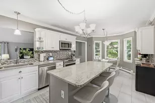 21 Wildflower Dr, Sutton, MA 01590 - Photo 12