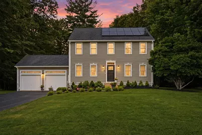 21 Wildflower Dr, Sutton, MA 01590 - Photo 2