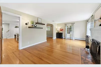 92 Longview Drive, Longmeadow, MA 01106 - Photo 4