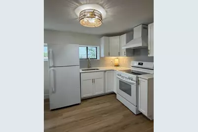 498 No End Blvd #1, Salisbury, MA 01950 - Photo 4