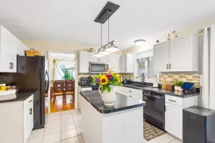 45 Braeburn Rd, Boston, MA 02136 - Photo 10