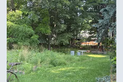 12 Nelson Pl, Worcester, MA 01605 - Photo 10
