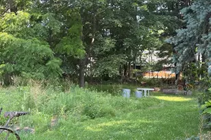12 Nelson Pl, Worcester, MA 01605 - Photo 10