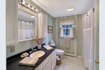 19 Abbott St, Merrimac, MA 01860 - Photo 8
